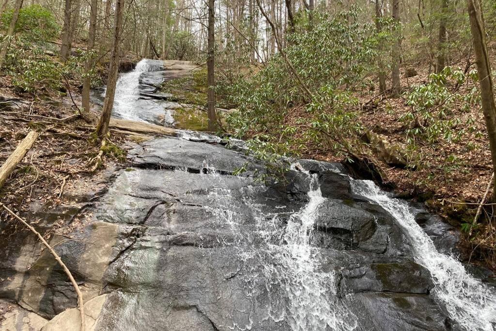 Eagle Mountain River Retreat Ellijay Exterior photo