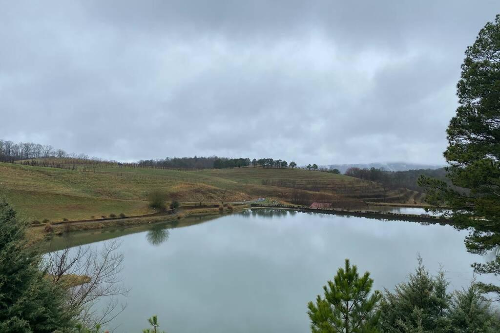 Eagle Mountain River Retreat Ellijay Exterior photo