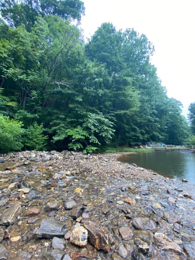 Eagle Mountain River Retreat Ellijay Exterior photo